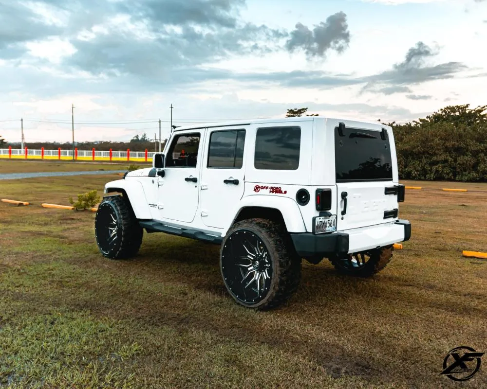 XF Off-Road XF-222 Wheel 20x12 8x170|8x180 -44mm Gloss Black XF Off-Road XF-222 Wheel 20x12 8x170|8x180 -44mm Gloss Black