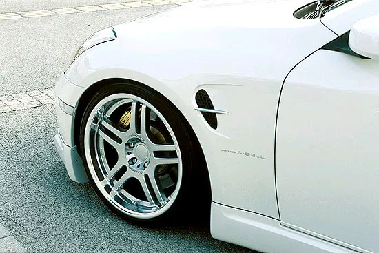 インテッサg3 08-53　(希少) 2008 INFINITI G35 with 18x10.5 35 Aodhan Ds06 and 255/35R18