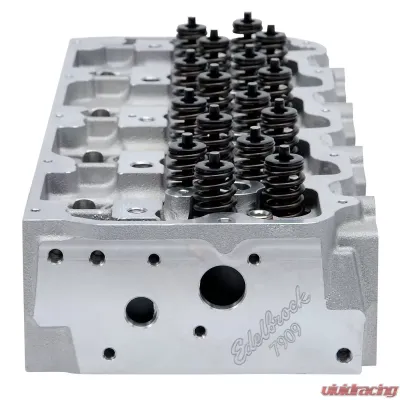 Edelbrock Cylinder Head Chevy 2011-2015 LML Duramax Diesel V8 6.6L Single Complete - 79119
