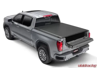 Truxedo Lo Pro - 2019-2025 (New Body Style) Silv/Sierra 1500 6'7 - 572601