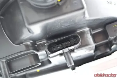 Hella HLMP LH BI-XEN W BALLAST ML NO SP ED 08- - 263064451