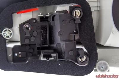 Hella TLMP LH BMW 1 SERIES 08-11 - 009615091