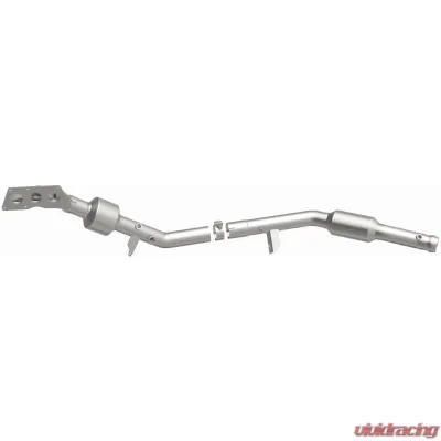 MagnaFlow OEM Grade Federal/EPA Compliant Catalytic Converter 22-069 for Mercedes-Benz ML350, GLE350 2012-2018 - 22-069