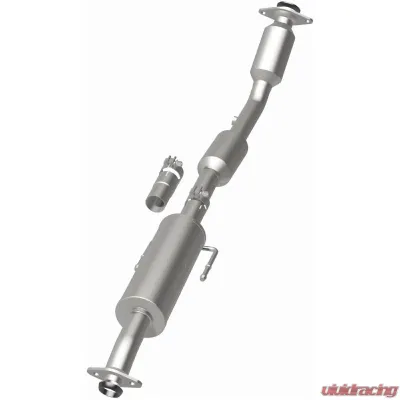 MagnaFlow OEM Grade Direct-Fit Catalytic Converter 280112 for Toyota Corolla 2019-2022, C-HR 2018-2022 - 280112