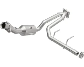 MagnaFlow OEM Grade Federal / EPA Compliant Direct-Fit Catalytic Converter Right Ford F-150 3.3L 2015-2020