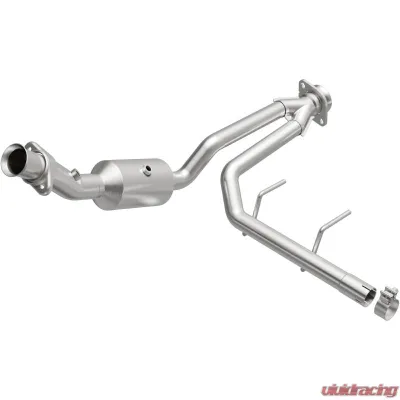 MagnaFlow OEM Grade Federal / EPA Compliant Direct-Fit Catalytic Converter Right Ford F-150 3.3L 2015-2020 - 280224