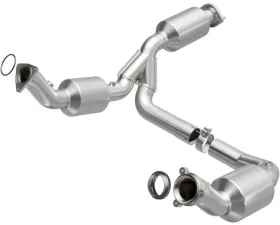 MagnaFlow OEM Grade Federal / EPA Compliant Direct-Fit Catalytic Converter Right Chevrolet | GMC 4.3/6.6L 2021-2023