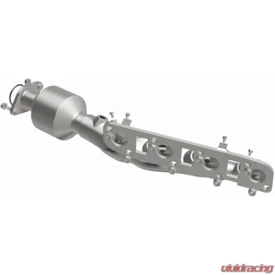 MagnaFlow OEM Grade Federal/EPA Compliant Direct-Fit Catalytic Converter 290034 for Infiniti QX80, Nissan Armada, Titan 2016-2022 - 290034