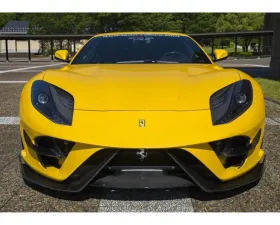 Auto Veloce CFRP Front Bumper Ferrari 812 Superfast 2017+