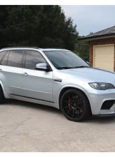 AutoTecknic Replacement Glazing Black Fender Gills BMW E70 X5M                                     - BM-0207-GB - Image 2