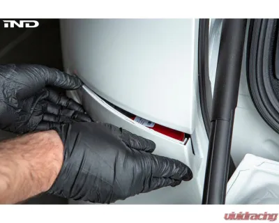 IND Distribution Painted Rear Reflector Set BMW G05 X5 | G07 X7 2019+ - IND-G0XM-RREF-300