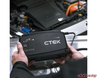 CTEK 12V 50-60 Hz PRO25S Battery Charger - 40-328