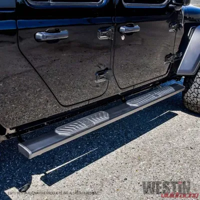 Westin Automotive R5 Nerf Step Bars for Jeep Gladiator 2020-2022, Textured Black Aluminum - 28-51325