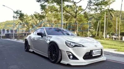 Rexpeed Rocket Bunny Fiberglass Wide Body Panels Toyota FRS | Subaru BRZ                                     - FR44 - Image 3