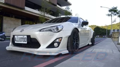 Rexpeed Rocket Bunny Fiberglass Wide Body Kit Without Diffuser Toyota FRS | Subaru BRZ                                     - FR45 - Image 3