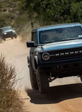 Ford Racing 2in Off-Road Suspension Lift Kit Ford Bronco 4-Door 2021-2023                                     - M-18000-B1 - Image 4
