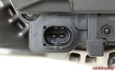 Bosch Premium 100% Remanufactured Alternator - AL0852X