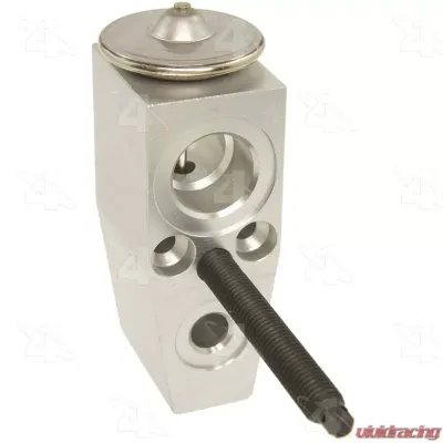 Four Seasons Complete Air Conditioning Kit w/New Compressor - 8186NK