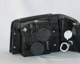 TYC Genera CAPA Certified Headlight Assembly GMC Envoy Right 2002-2009