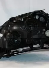 TYC Genera Headlight Assembly Ford Five Hundred Right 2005-2007                                     - 20-6597-00-9 - Image 2