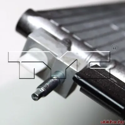 TYC Genera A/C Condenser Cadillac SRX 2010-2011 - 3865