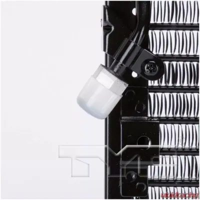 TYC Genera A/C Condenser Toyota Tacoma 1998-2000 - 4899