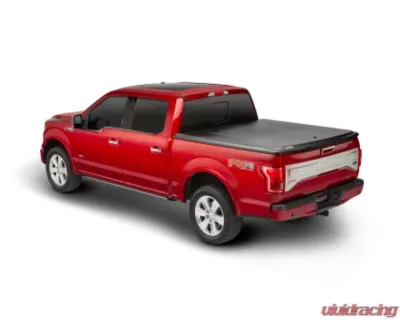 UnderCover 5.5ft SE Bed Cover  Textured Ford F150 Crew Cab 2021+ - UC2206