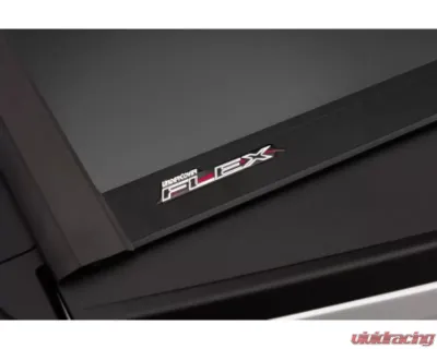 UnderCover 5.5ft Ultra Flex Bed Cover Ford F150 Crew Cab 2021+ - UX22029