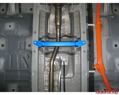 Cusco Power Brace Floor Center Toyota Prius C 2012-2015 - 949 492 C