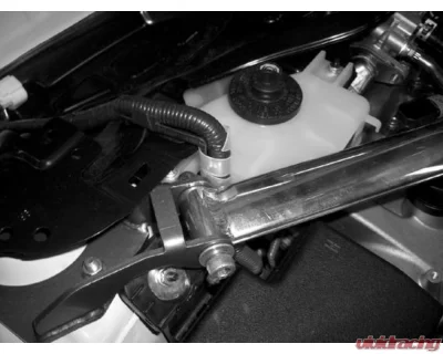 Cusco Type-OS Front Strut Bar Toyota Prius | Yaris 2012-2015 - 949 540 A