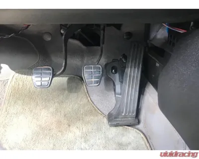 Eurowise Throttle Pedal Adapter Bracket Volkswagen MK6 - EW7112