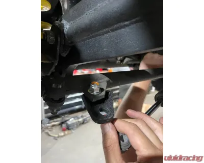 Eurowise Driver Steering Stabilizer Bracket Mercedes-Benz W463 - EWO463SS03