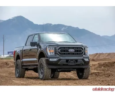 ReadyLift 6 inch Big Lift w/ SST3000 Rear Shocks - 44-21600
