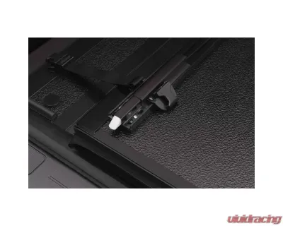 BAK Industries BAKFlip G2 Hard Folding Truck Bed Cover - 1988-2013 Chevy/GMC C/K Pickup/Chevy Silverado/GMC Sierra/1988-2014 2500 HD/3500 HD 6' 6" Bed - 226101