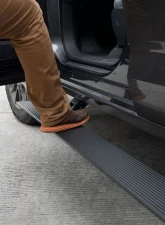 Go Rhino E1 Electric Running Board Kit Textured Black Chevrolet Colorado | GMC Canyon 4dr Crew Cab Pickup 2015-2022                                     - 20423580PC - Image 2