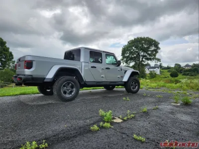 Clayton Offroad 1.5 Inch Premium Lift Kit Jeep Gladiator 2020-2023 - COR-2910015