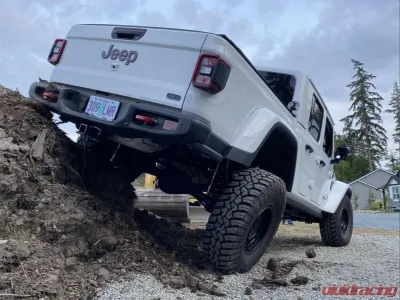 Clayton Offroad 1.5 Inch Premium Lift Kit Jeep Gladiator 2020-2023 - COR-2910015