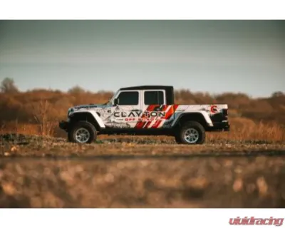 Clayton Offroad 3.5'' Overland Plus Lift Kit Jeep Gladiator 2020+ - COR-3010135