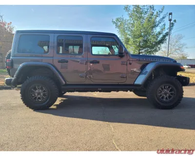 Clayton Offroad 392 1.5 Inch Premium Lift Kit - COR-2909315
