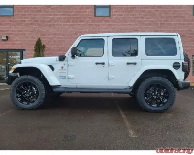 Clayton Offroad 4XE 1.5 Inch Overland Plus Lift Kit for Jeep Wrangler 2021-2023 - COR-3009615