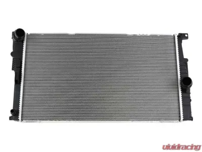 Valeo Radiator 17-11-8-673-370 - 17-11-8-673-370