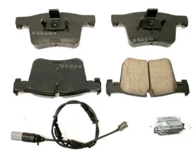 Akebono Brake Pad Set 34-10-6-859-181