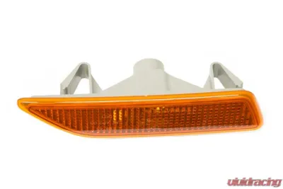 Genuine Mercedes Turn Signal Light 219-820-04-21 - 219-820-04-21