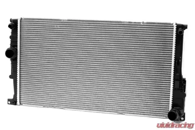 Valeo Radiator 17-11-8-672-104 - 17-11-8-672-104