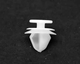OEM Exterior Moulding Clip 30648141
