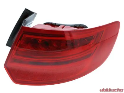 Automotive Lighting Taillight 8P4-945-096 F - 8P4-945-096 F