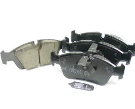 Akebono Brake Pad Set 34-11-6-761-244