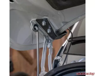 Rugged Radios Antenna Mount Mercedes-Benz Sprinter 2500 | Sprinter 3500 2019 - MT-ANT-SPRINTER-2