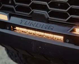 Heretic Studio Amber Lens 20" Combo LED Bumper Light Bar Toyota Tundra 2022+