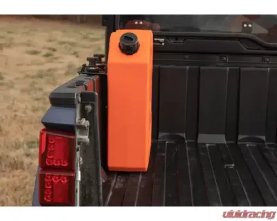 SuperATV 3 Gallon With Tie Downs Jerry Can & Mount Ranger - UJM-P-RAN1K-3G-001